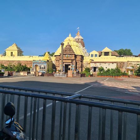 Shreekhetra Hotell Puri Exteriör bild