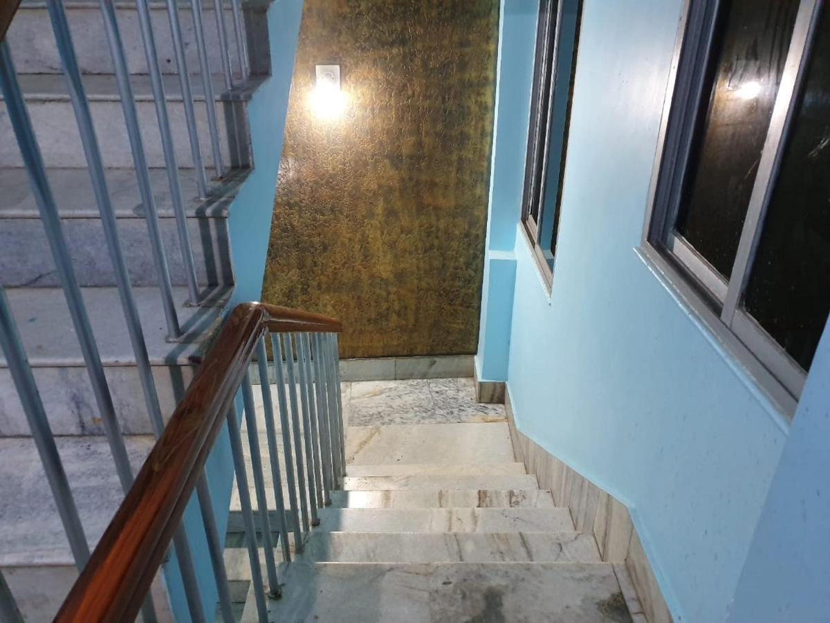 Shreekhetra Hotell Puri Exteriör bild